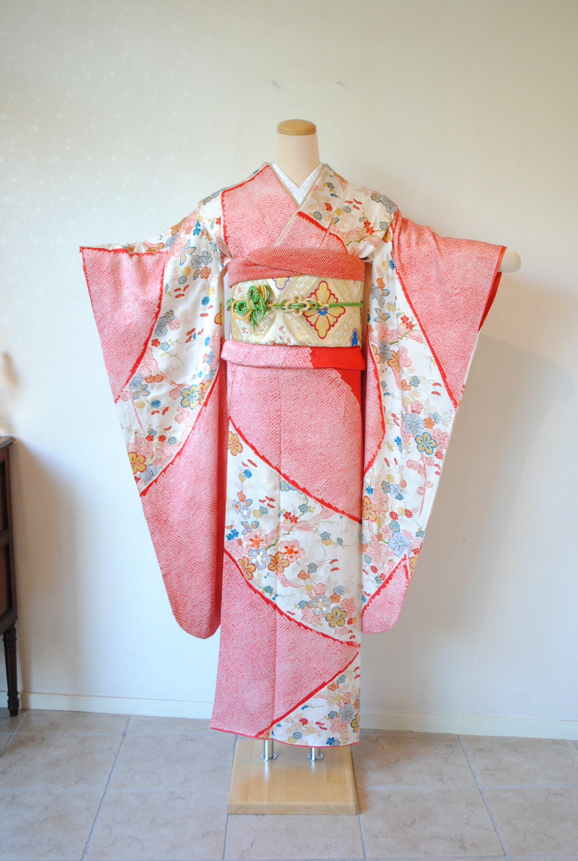 現代物振袖 – 灯屋2オンラインショップ