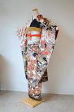 No.259　茶屋辻に四季の花文様綸子振袖