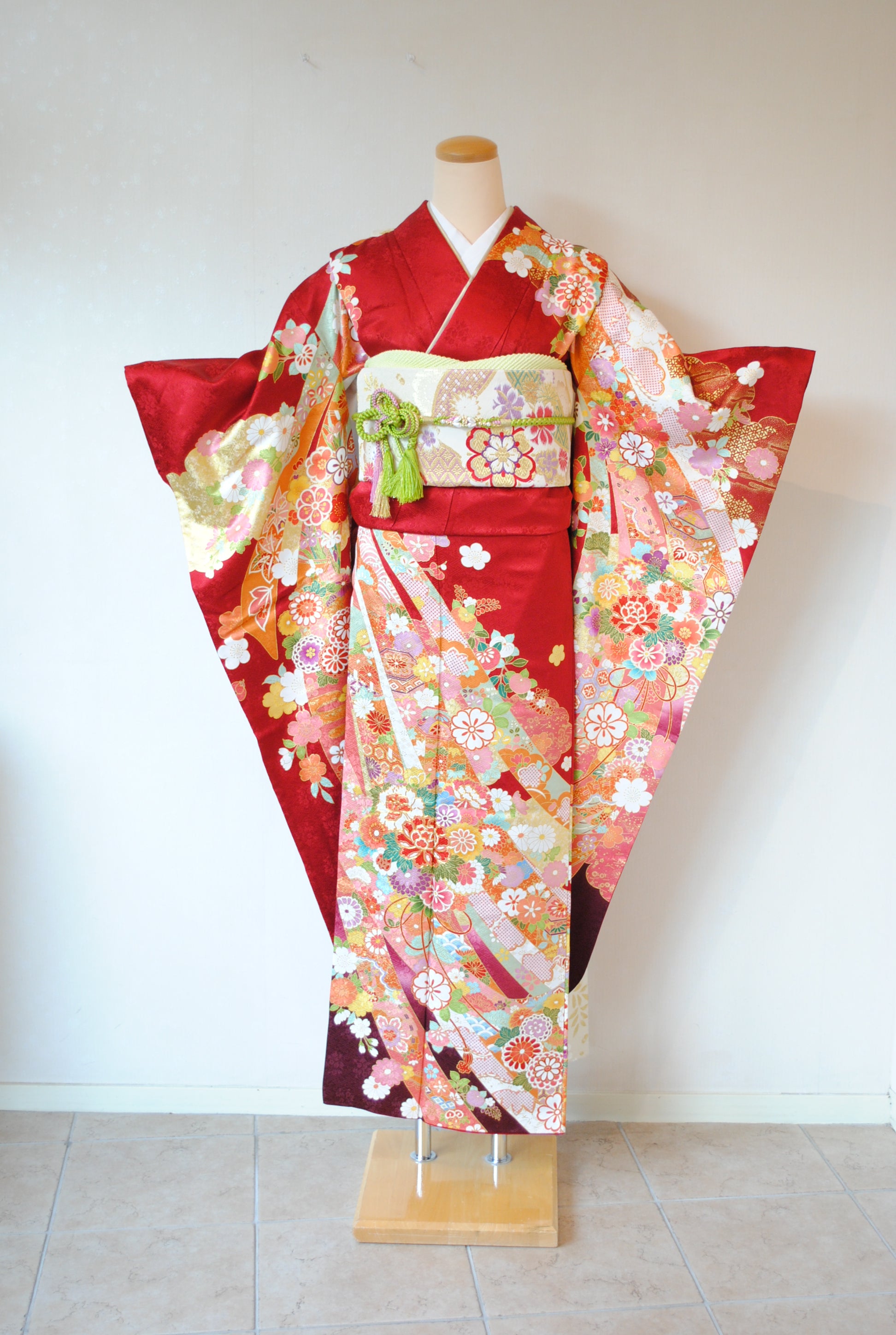 現代物振袖 – 灯屋2オンラインショップ