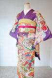 No.266 吉祥花々に雲取り文様刺繍振袖