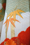 No.29 梅菊に雲取り竹文様刺繍振袖