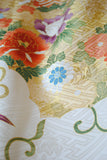 No.271 吉澤織物　吉祥雲取文様四季の花々刺繍振袖