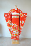 No.108 御所解文様刺繍縮緬赤振袖