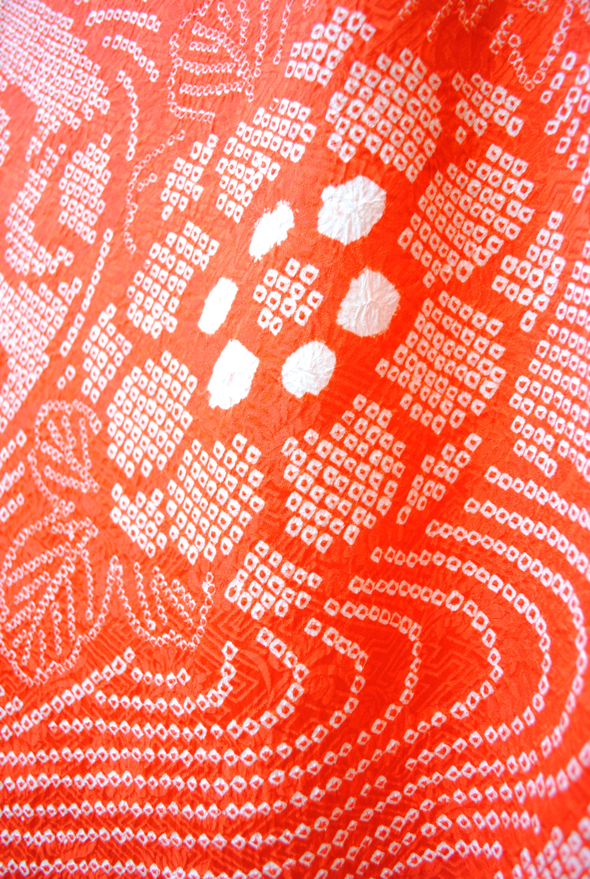 No.314 赤色総絞り金刺繍振袖 – 灯屋2オンラインショップ