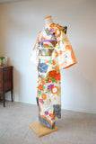 No.276 雲取りに菊牡丹文様刺繍振袖