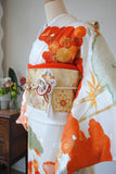 No.29 梅菊に雲取り竹文様刺繍振袖