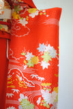 No.108 御所解文様刺繍縮緬赤振袖