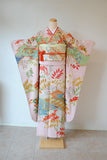 No.251 南天に松皮菱取り文様刺繍振袖
