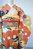 No.243　檜扇に菊文様刺繍綸子振袖