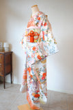 No.194　流水花籠文様綸子振袖